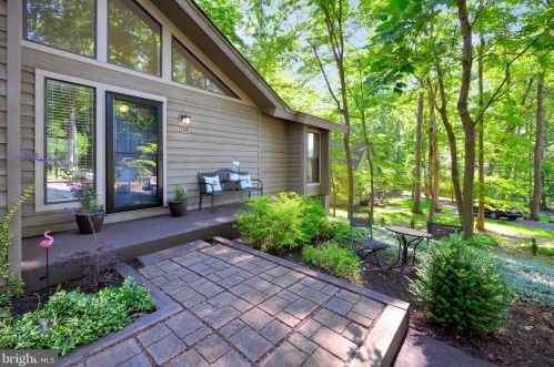 214 Sand Trap Ln, Locust Grove, VA 22508-5420
