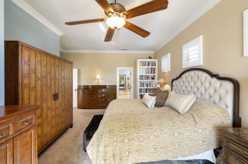 150 Kavenish Dr, Rancho Mirage CA  92270-3228 exterior