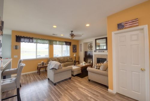 20608 Sarazen Pl, Grayson CA  exterior