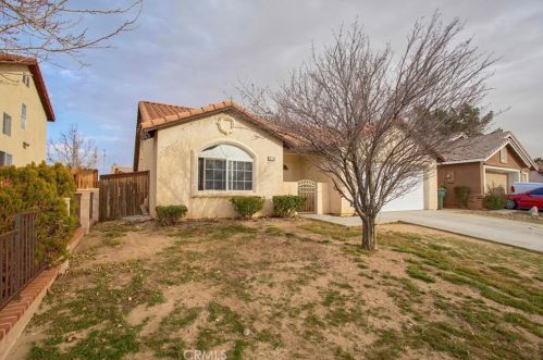 12719 Gifford Way, Victorville CA  92392-7430 exterior