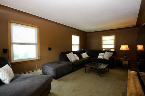 818 Jefferson St, Alex MN  56308-1824 exterior