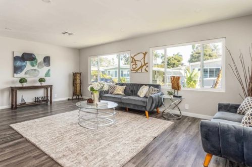 7105 San Bartolo St, Carlsbad, CA 92011-4605