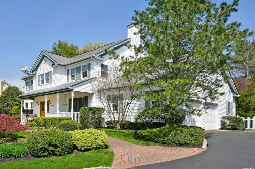 14 Dupont Ct, Huntington Station, NY 11746-6257