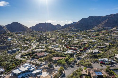 7223 Black Rock Trl, Scottsdale AZ 85253-2886 exterior