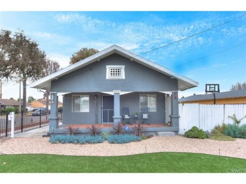 4910 Abbott Rd, Lynwood, CA 90262-2342