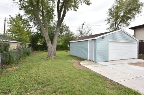 5348 91, Milwaukee WI 53224-5304 exterior