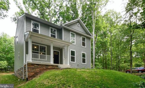 101 Quicksilver Ct, Locust Grove, VA 22508-5456