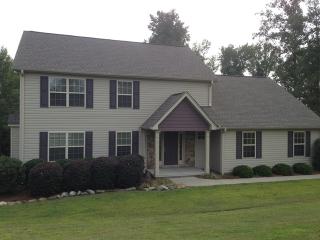 715 Gap Creek Rd, Greer SC  29651-5365 exterior