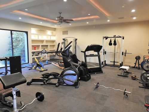 7621 Dixileta Dr, Scottsdale AZ exterior