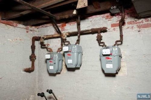 144 Main St, Ridgefield Park NJ  07660-1256 exterior