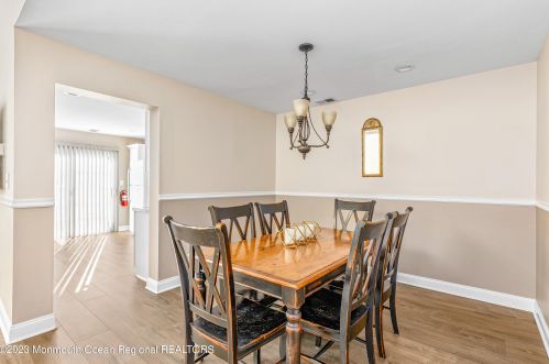 32 Picket Pl, East Freehold NJ  07728-9532 exterior