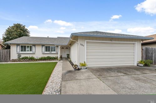 327 Burlwood Ct, Santa Rosa, CA 95401-5976