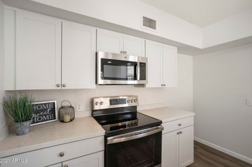 3951 Butler St, Chandler AZ  85226-3866 exterior