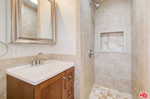 9112 Marchand Ave, Garden Grove CA  92841-2035 exterior