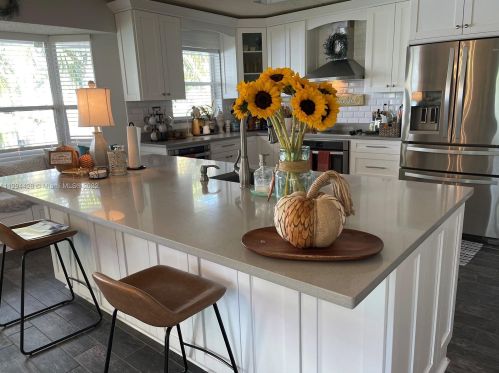 2031 180th Way, Hollywood FL  33029-3001 exterior