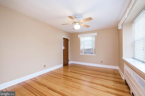 711 Marshall St, Norristown PA 19401-4113 exterior