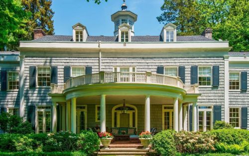58 Piping Rock Rd, Matinecock, NY 11560-2229