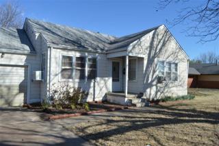 1330 2nd St, Blackwell, OK 74631-4325