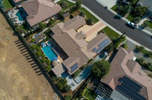 10709 Goldsborough Cir, Valley Home CA  95361-7648 exterior