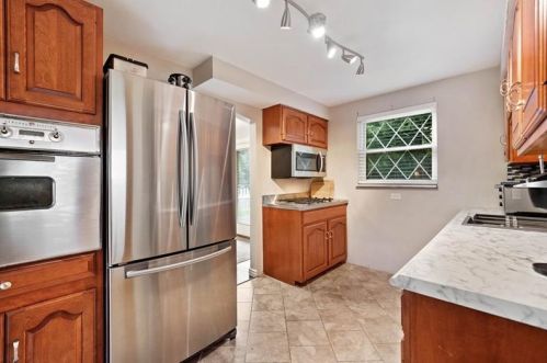 471 Rosewood Dr, Pittsburgh PA  15236-4701 exterior