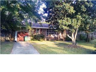 203 Mary Celestia Dr, Summerville, SC 29483-3614