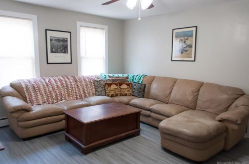 100 Cherry St, Wallingford, CT 06492-2306