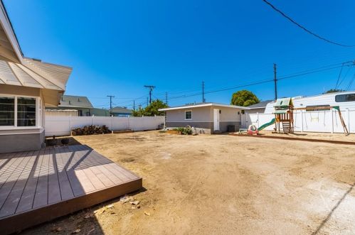 419 Union Pl, Brea CA  92821-5424 exterior