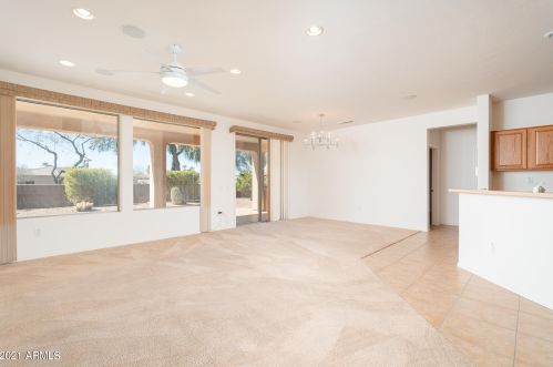 19530 Majestic Vista Ct, Sun City, AZ 85387-7590