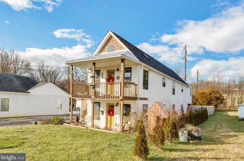 651 Valley Ave, Steelville, PA 19310-1403