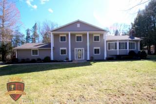 7 Brittany Ave, Bridgeport, CT 06611-1104