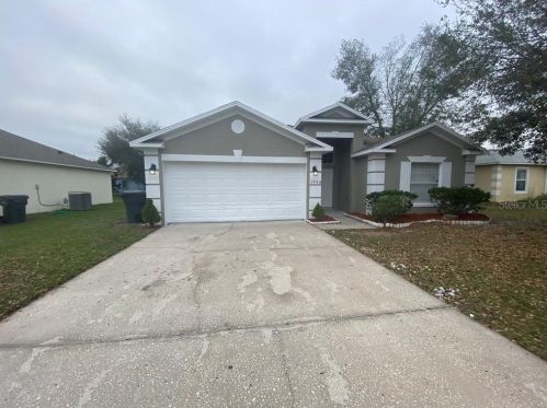 1954 Manatee Ct, Kissimmee, FL 34759-5375