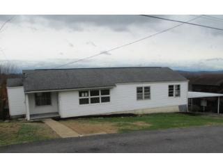 3413 Cardinal St, Kingsport, TN 37660-2208