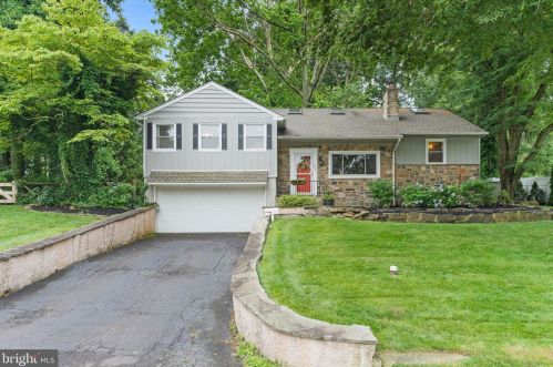 2316 Coles Blvd, Norristown PA  19401-1975 exterior
