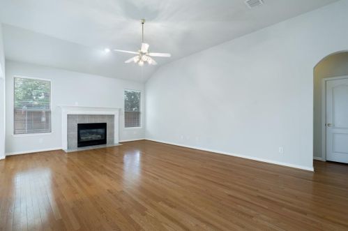 2509 Stillwater Ct, Lewisville TX  75022-8039 exterior