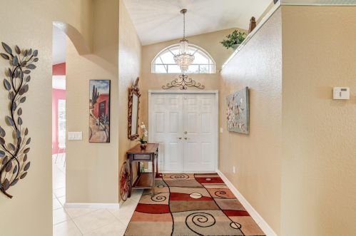 11067 Mandalay Way, Boynton Beach, FL 33437-7007
