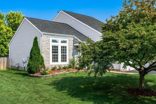 6410 Ewen Cir, Darbydale, OH 43123-8684