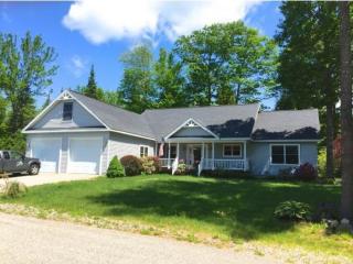 1 Autumn Ln, Tuftonboro, NH 03894-4366