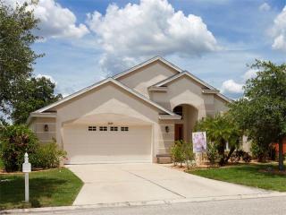 5227 58th Ter, Bradenton, FL 34203-6326
