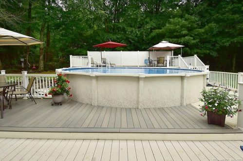 1 Jacobs Hill Rd, Ellington CT  06029-3117 exterior