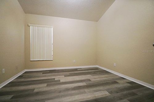 1250 Vista Del Lago Blvd, Dundee FL  33838-4422 exterior