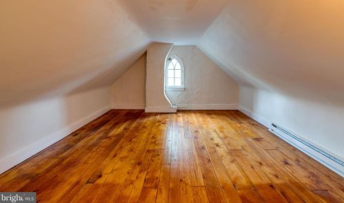 721 Orange St, Lancaster PA  17602-3118 exterior