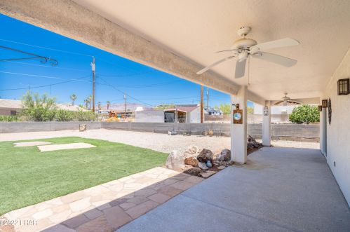 3811 Buena Vis Ave, Lake Havasu City AZ  86406-8873 exterior