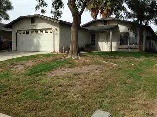 1000 Pecan St, Pond, CA 93280-3305