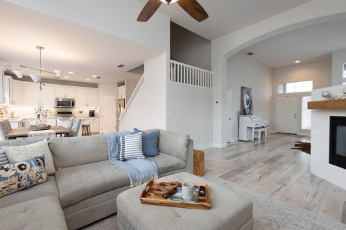 1180 Brae Ct, Folsom CA  95630-6110 exterior