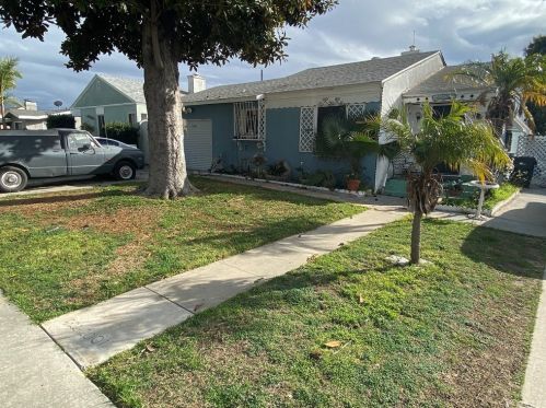 6020 Harding Ave, South Gate, CA 90280-8212
