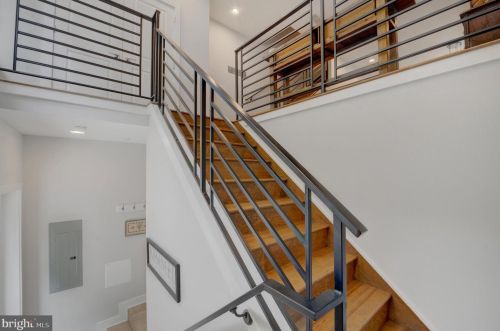 235 Lyceum Ave, Philadelphia PA  19128-4830 exterior