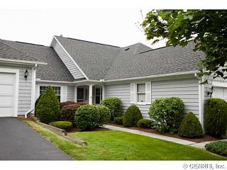 74 Greenwood Park, Pittsford, NY 14534-2935