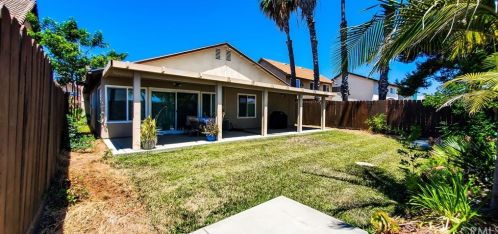 8945 Libra Dr, San Diego CA 92126-4708 exterior