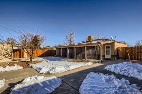 8821 Ithaca Way, Westminster CO 80031-3343 exterior