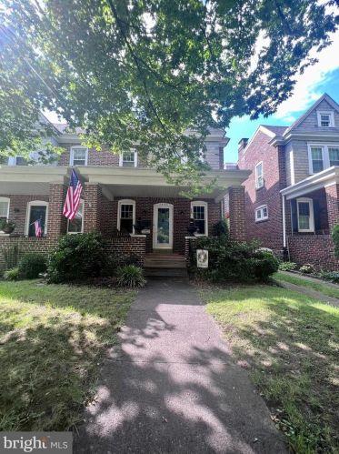 1407 Grant Ave, Wilmington, DE 19806-2437